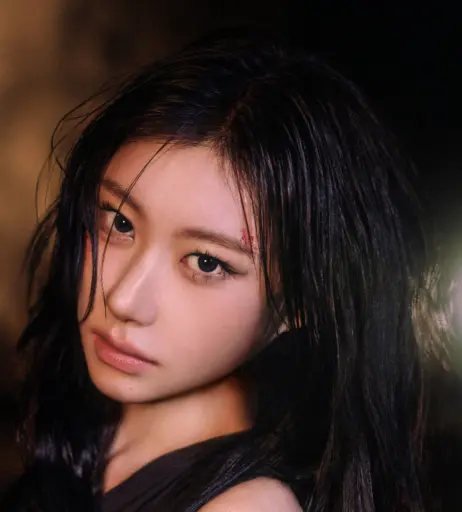 Image 23554363 from Chaeryeong - ITZY (채령)