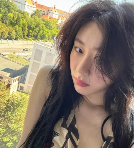 Image 23554345 from Chaeryeong - ITZY (채령)