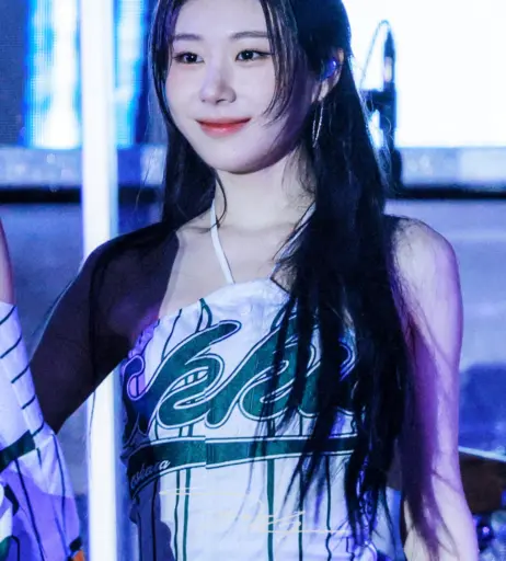 Image 23554286 from Chaeryeong - ITZY (채령)