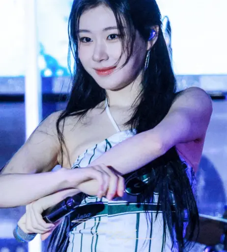 Image 23554289 from Chaeryeong - ITZY (채령)