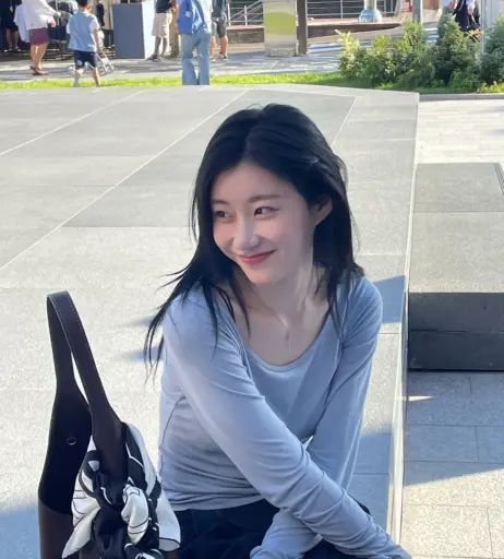 Image 23554252 from Chaeryeong - ITZY (채령)