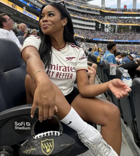 Image 23550996 from Sports tv hosts/reporters