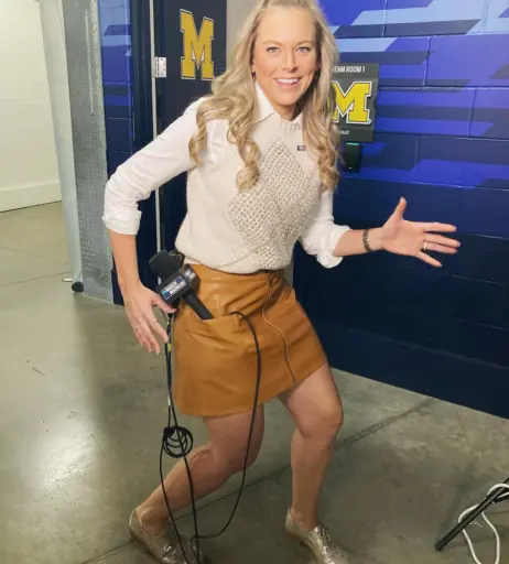 Image 23550767 from Sports tv hosts/reporters