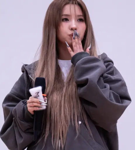 Image 23553715 from Soyeon / (G)I-IDLE / Kpop