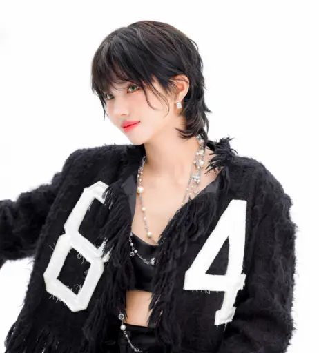Image 23553603 from Soyeon / (G)I-IDLE / Kpop