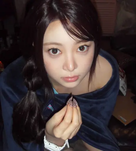Image 23553148 from Hong Eunchae 홍은채 | LESSERAFIM