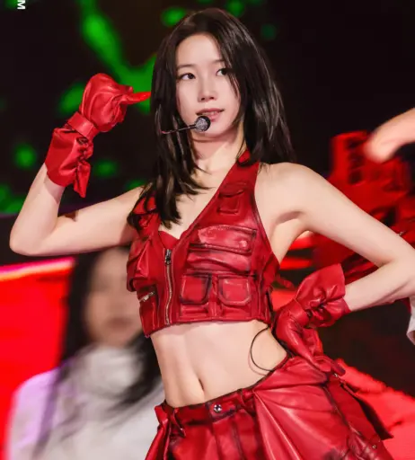 Image 23552514 from Kazuha Nakamura 中村 一葉 | LESSERAFIM