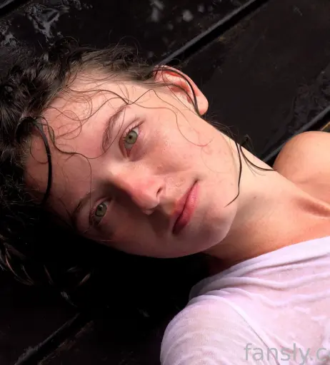 Image 23565046 from Cinderella Girl (Cinderella Story)