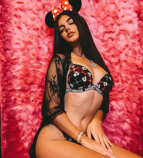 Image 2356654 from Lara Winter