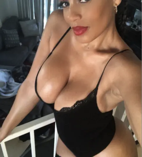 Image 23577100 from Melyssa Ford