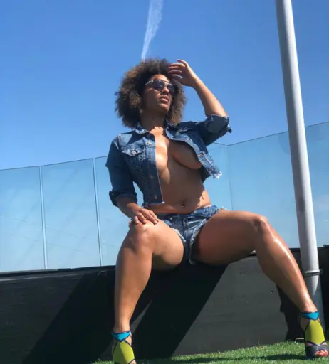 Image 23577083 from Melyssa Ford