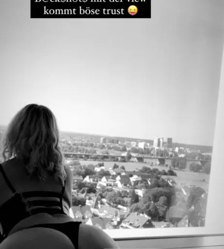 Image 2354505 from Yolosi