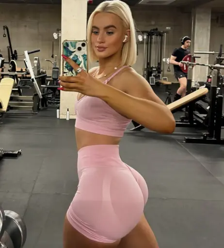 Image 23544170 from Lucy Newcombe (lucynukes, lucynukesfit)