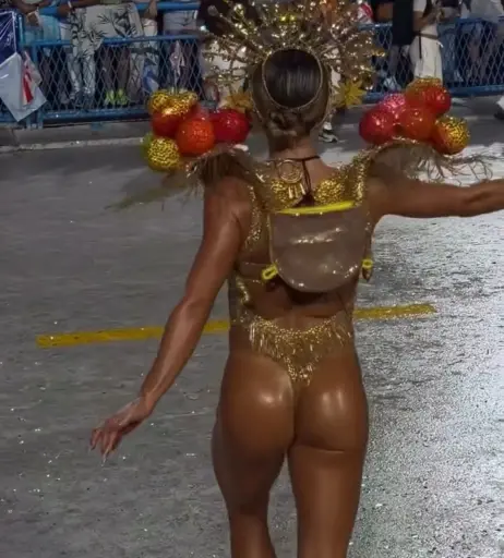 Image 23501371 from Bruna Griphao