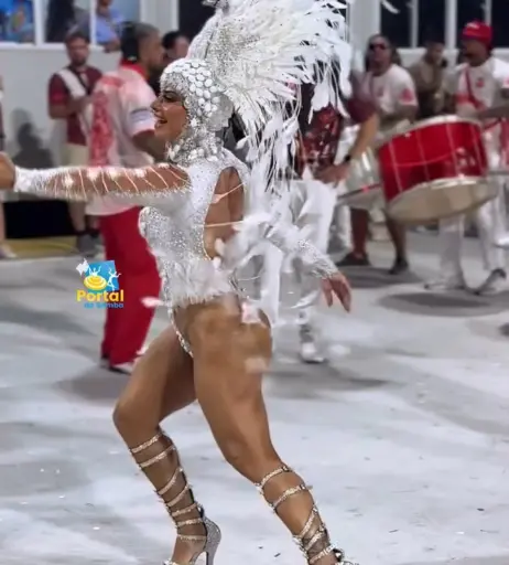 Image 23593807 from Viviane Araujo