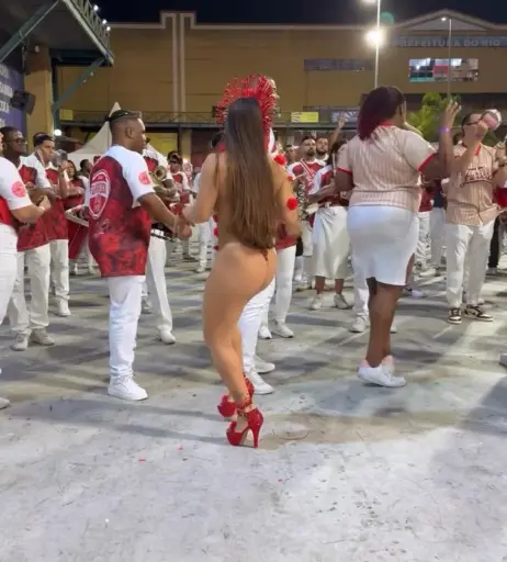 Image 23593567 from Viviane Araujo