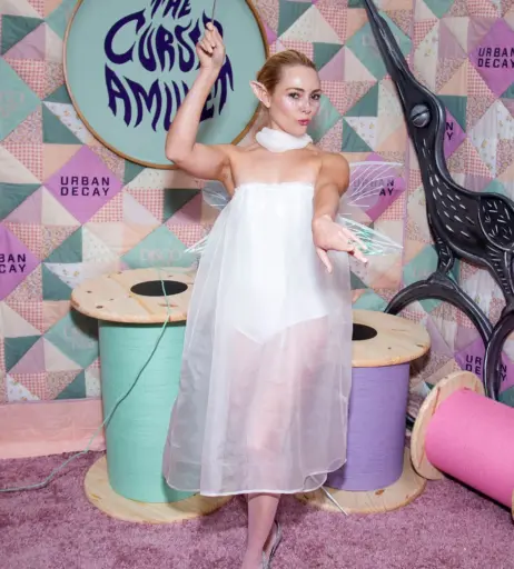 Image 23463410 from AnnaSophia Robb