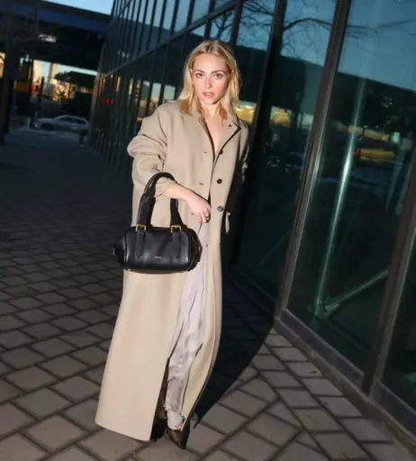 Image 23463453 from AnnaSophia Robb