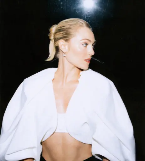 Image 23463476 from AnnaSophia Robb