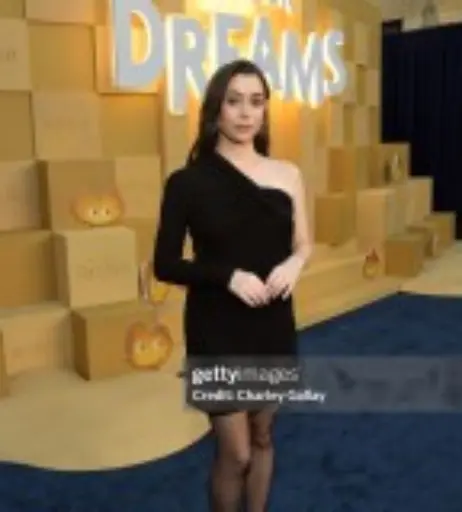 Image 23463736 from Cristin Milioti