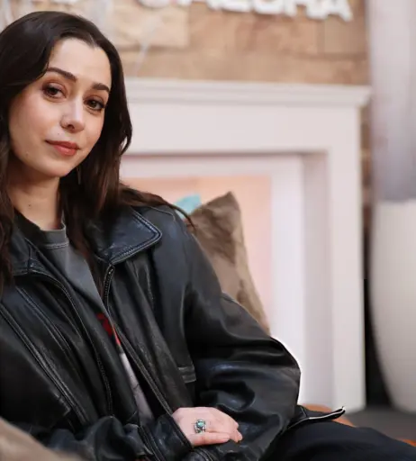 Image 23463750 from Cristin Milioti