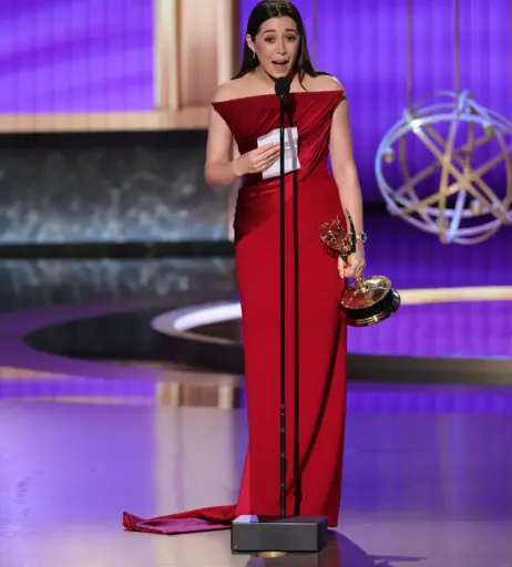 Image 23463693 from Cristin Milioti