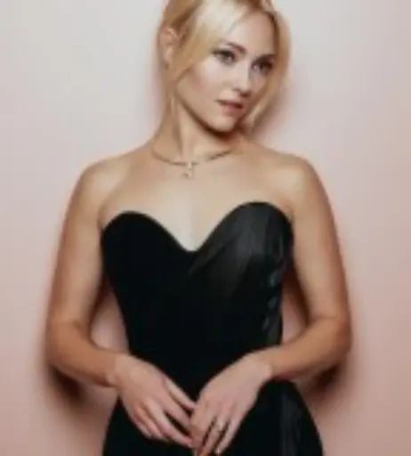 Image 23463399 from AnnaSophia Robb