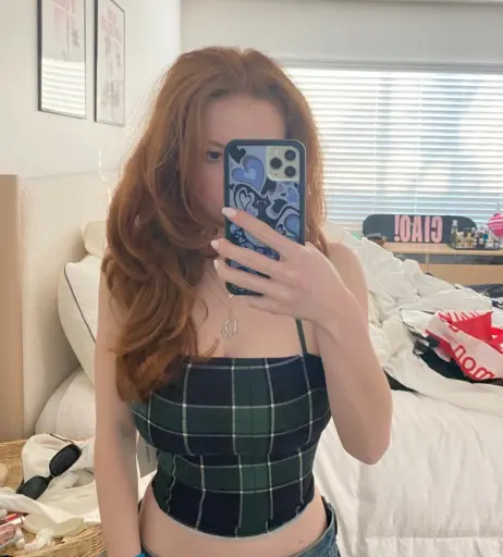 Image 23474591 from Francesca Capaldi (18)