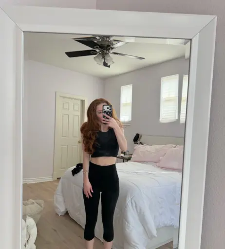 Image 23474586 from Francesca Capaldi (18)