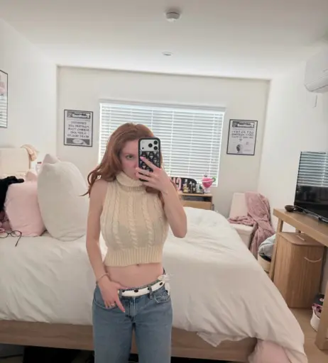 Image 23474574 from Francesca Capaldi (18)