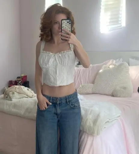 Image 23474422 from Francesca Capaldi (18)