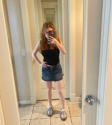 Image 23474629 from Francesca Capaldi (18)