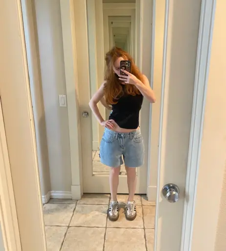 Image 23474617 from Francesca Capaldi (18)