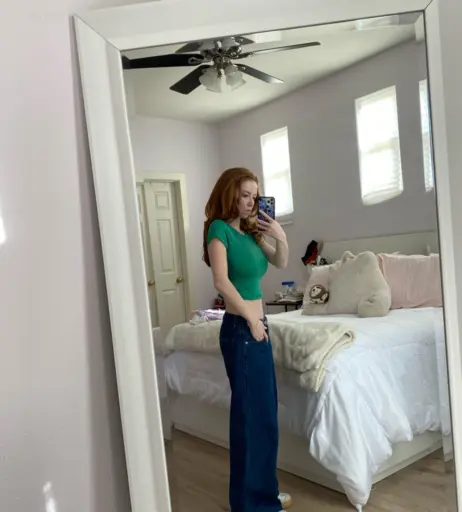 Image 23474394 from Francesca Capaldi (18)