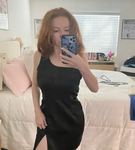 Image 23474311 from Francesca Capaldi (18)