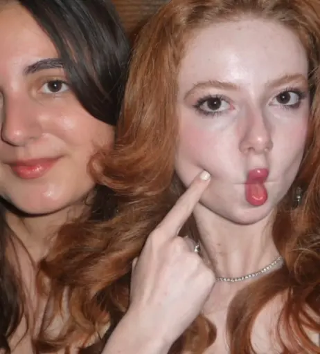 Image 23474303 from Francesca Capaldi (18)