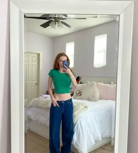 Image 23474371 from Francesca Capaldi (18)