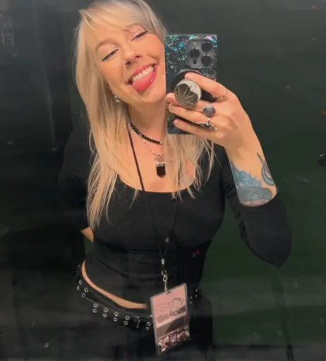 Image 23477585 from Women of Metal