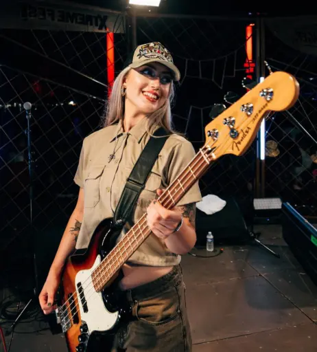 Image 23477400 from Women of Metal