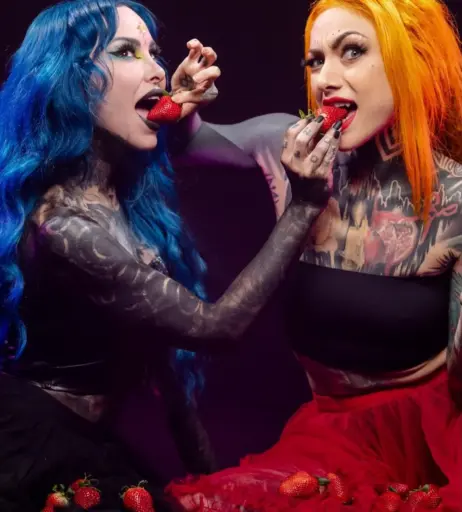 Image 23477696 from Women of Metal