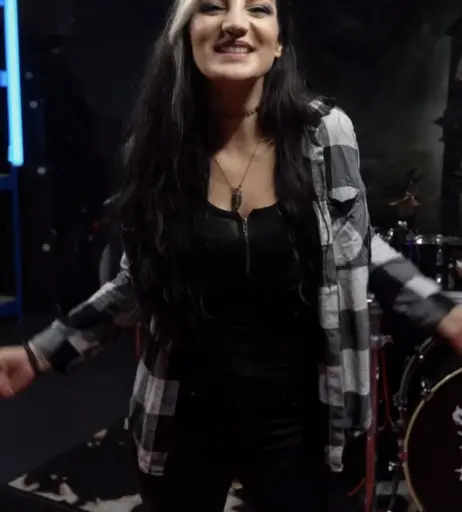 Image 23477602 from Women of Metal