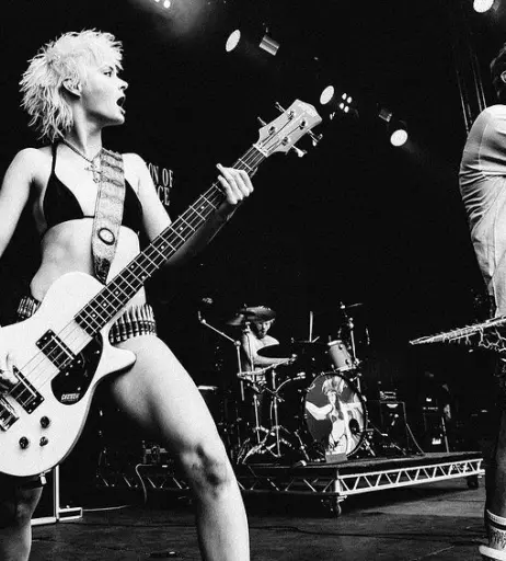 Image 23477121 from Women of Metal