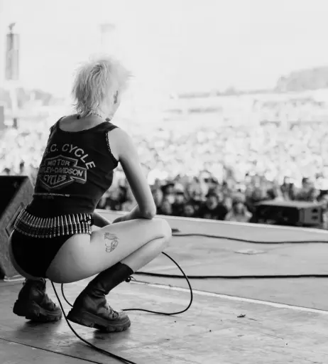 Image 23477112 from Women of Metal