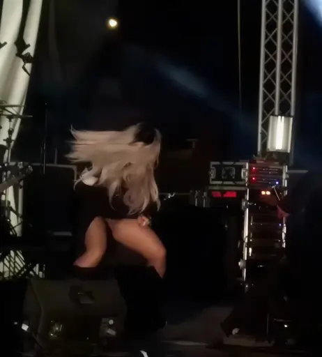 Image 23477006 from Women of Metal
