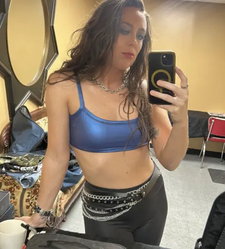 Image 23476977 from Women of Metal
