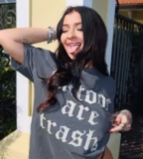 Image 23470775 from Danielle Cohn