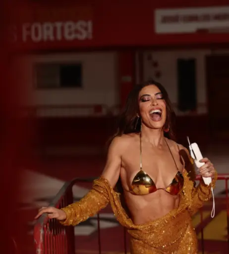 Image 23448198 from Juliana Paes