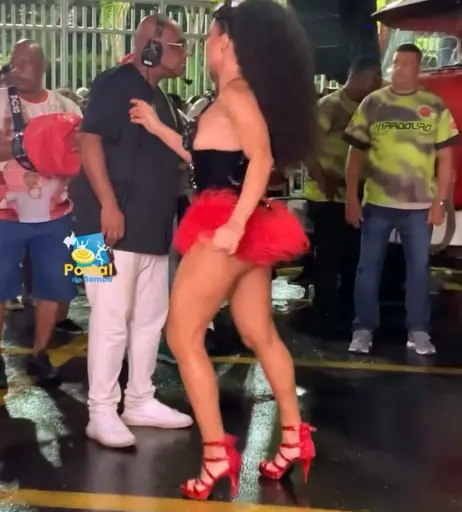 Image 23448112 from Juliana Paes