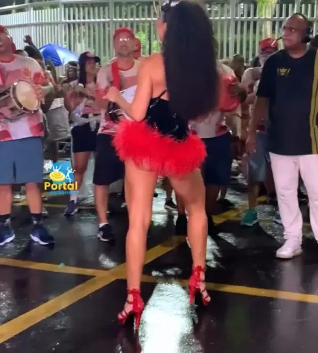 Image 23448114 from Juliana Paes