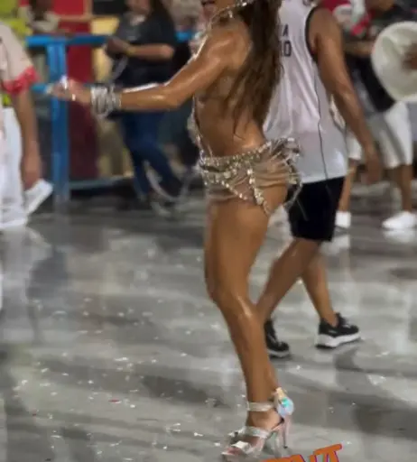 Image 23448137 from Juliana Paes